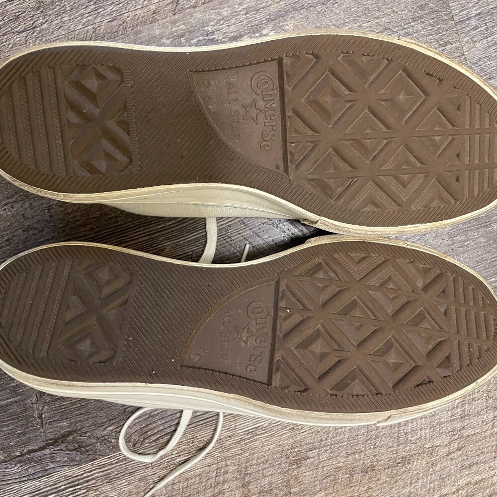 Converse sneakers - Picture 4 of 4
